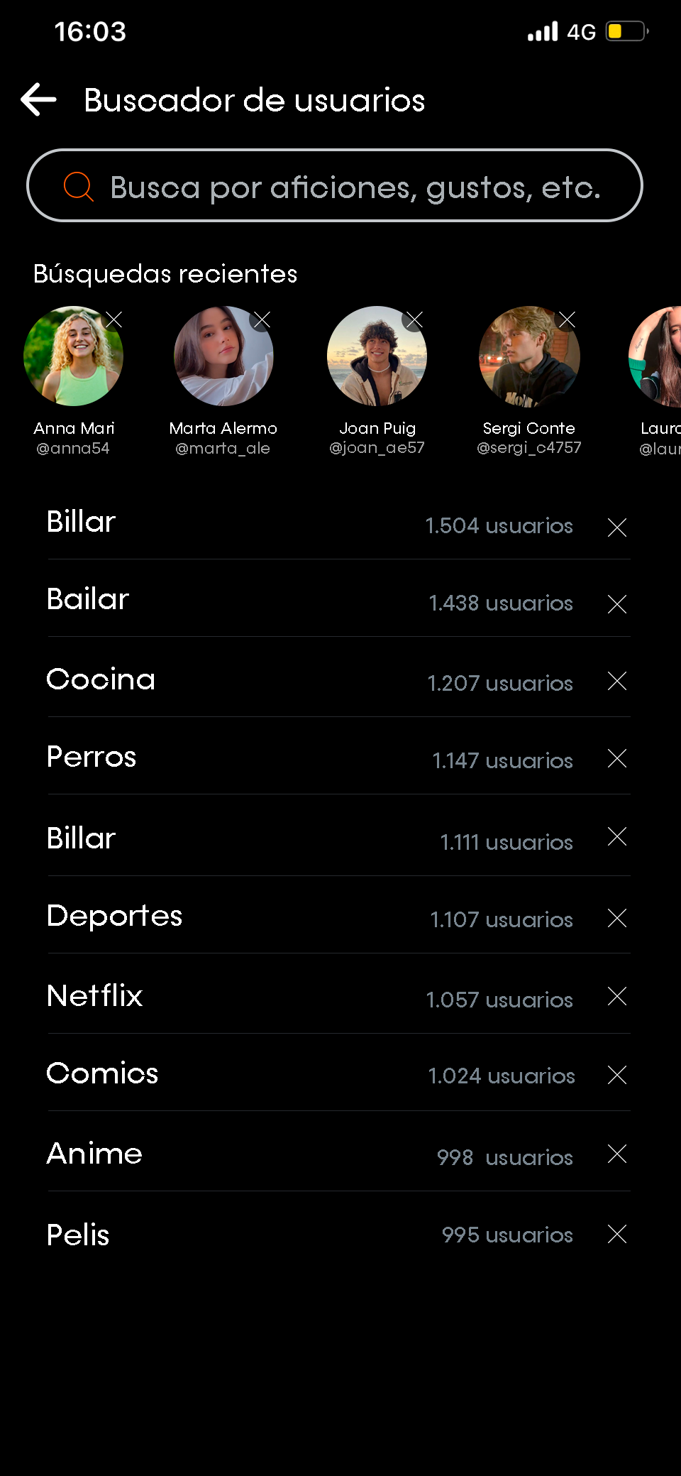 Buscador de Xder mostrando búsquedas recientes, tags populares y resultados filtrados por intereses